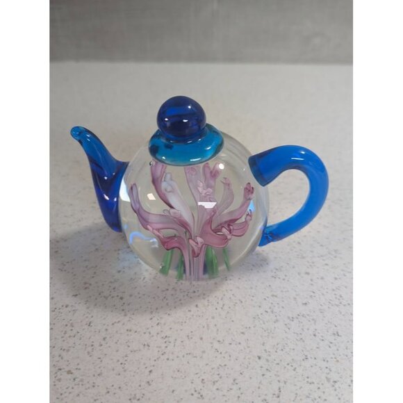 Edinburgh Glass Art Collection Teapot Paperweight - Picture 1 of 7
